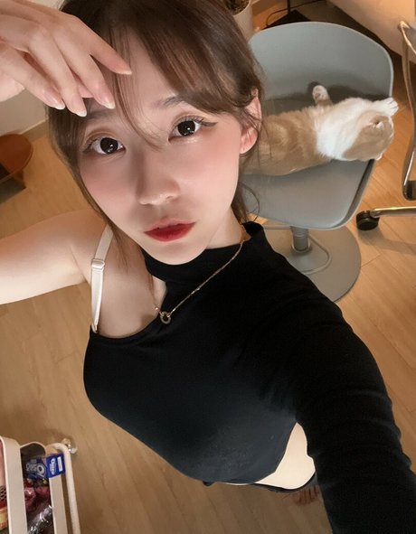 rofvmtm nude pornstar picture