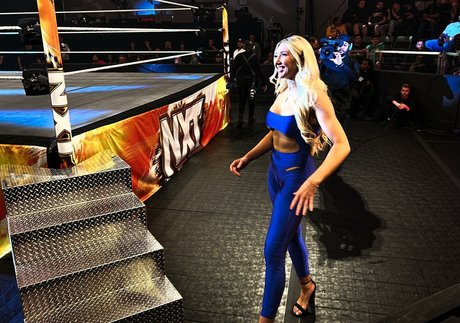 Sarah Baer hot pornstar image