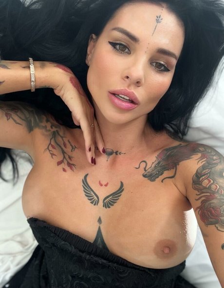 Ksusha Krasivchik naked pornstar image