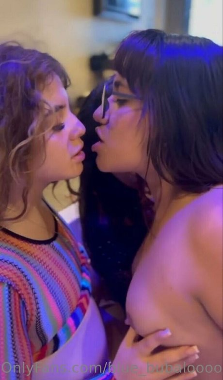 blue bubaloooo Quick model image