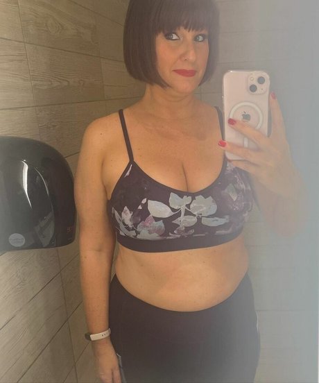 Catherine Huntley beautiful actress picture