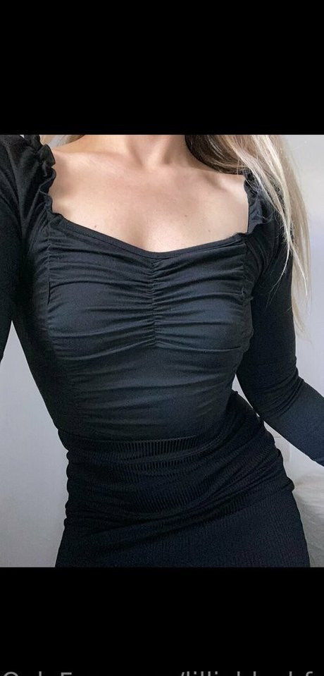 lillieblushfree sexy star photos