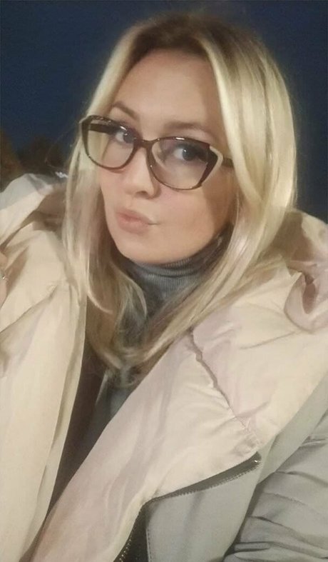 anna bellla hot actress galleries