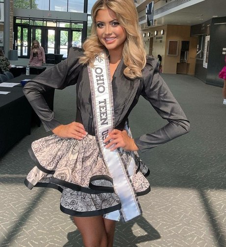 Kylan Darnell model top photos