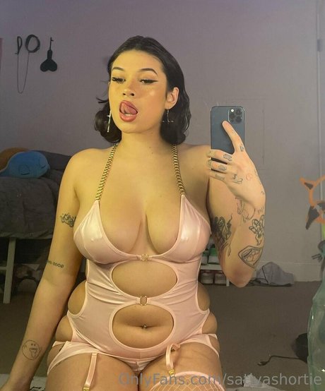 sativashortie xxx actress pics