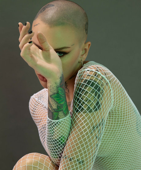 Siiickbrain model nudes picture