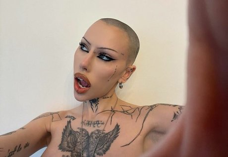 Siiickbrain free model image