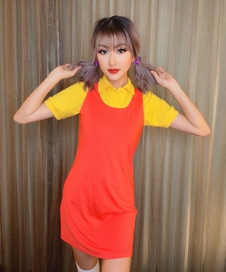 DJ Camgirl art model pics