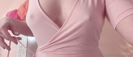 teslaworld erotic actress images