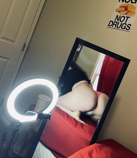 Kelbaby exclusive actress photos