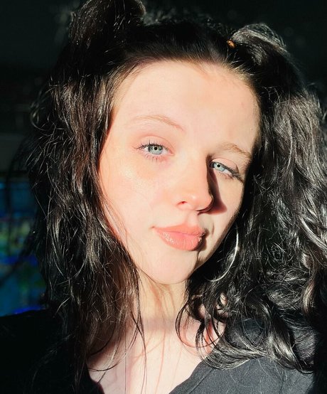 Kelbaby pornstar nude image