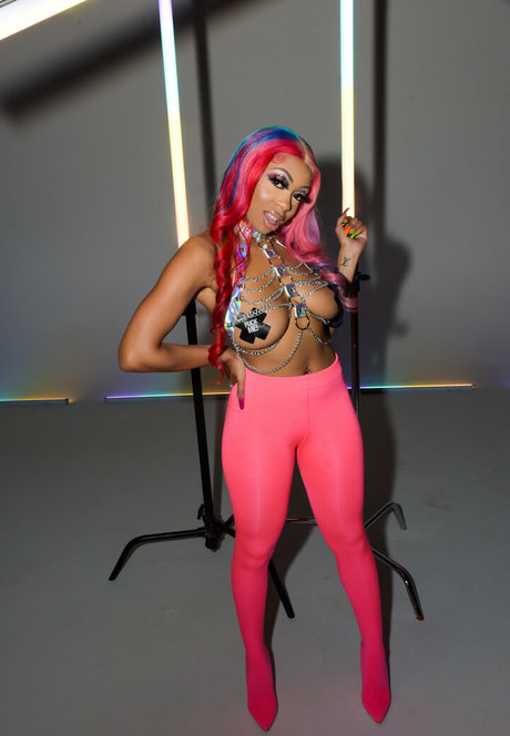 bodyonrose high quality actress img