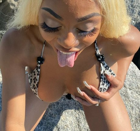 bodyonrose hd actress picture