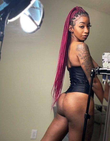 sakifree pornstar pretty pic