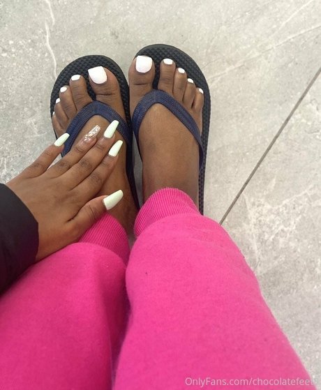 chocolatefeet8 free model picture