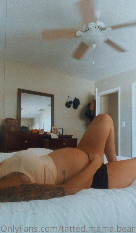 tatted mama bear star nudes pic