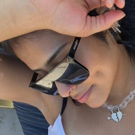 Chantell Flores perfect actress photos