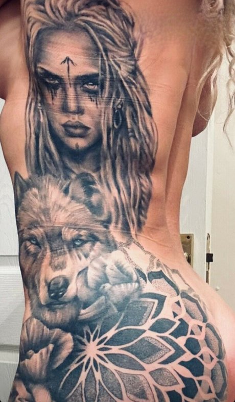 CfSheli porn model picture