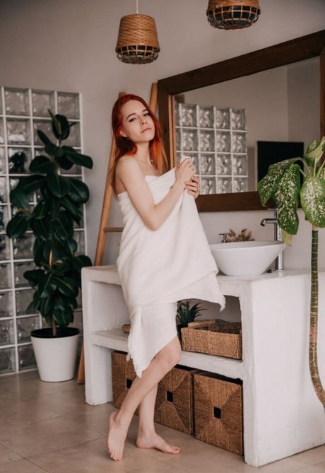 Denly nude actress pics