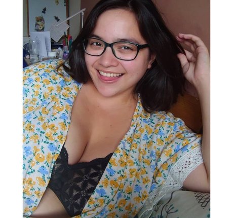 janineaam beautiful actress archive