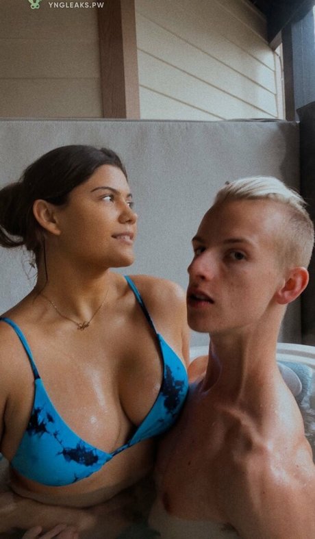 Vicky Escobar star porn images