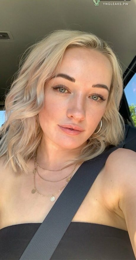 Olivia RumIey exclusive pornstar archive