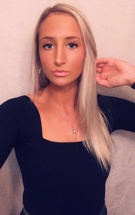 Sarah Shubert model best gallery