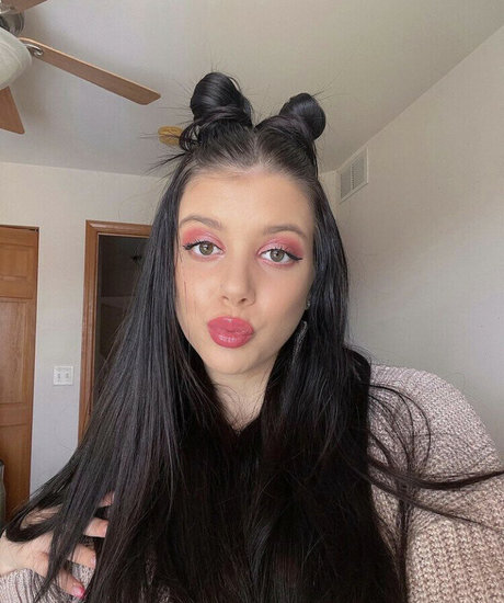 Meghan Covarrubias star xxx photo