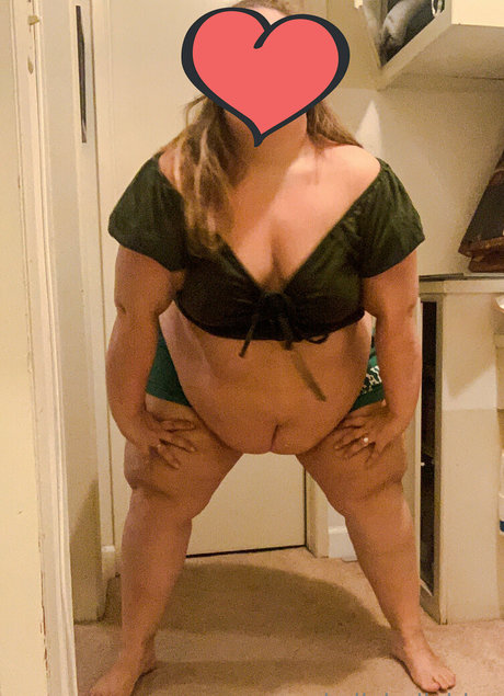 kellybellybbw perfect star pictures