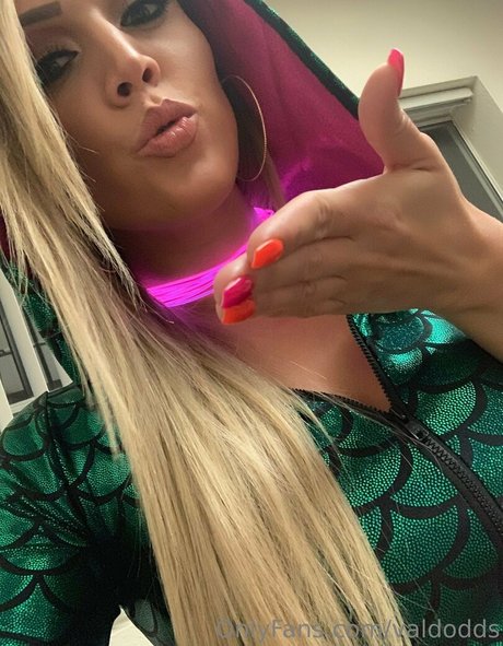 valdodds art pornstar pic