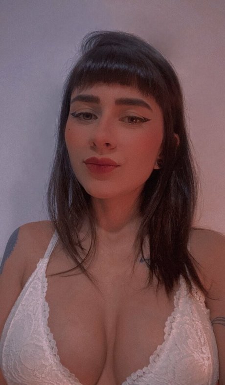 DuudsReturns hot model pics