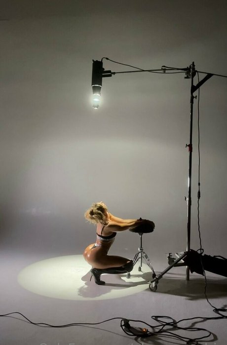 alexxaanndria art pornstar gallery