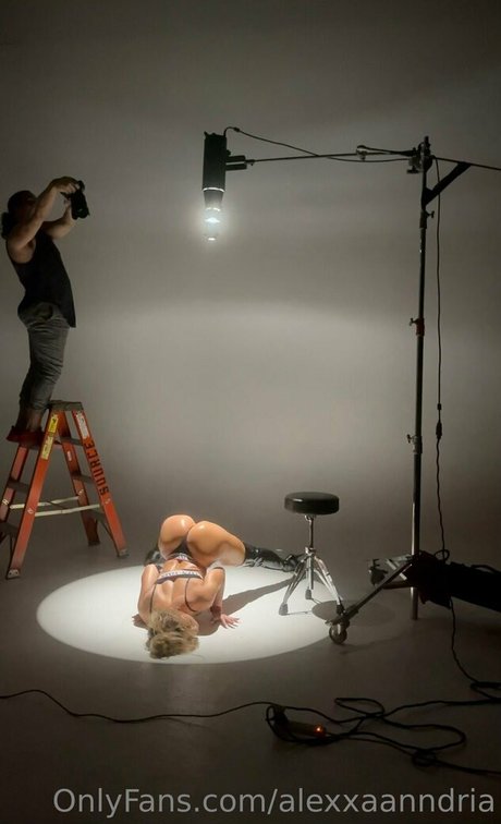 huge shemale onlyfans art porn images