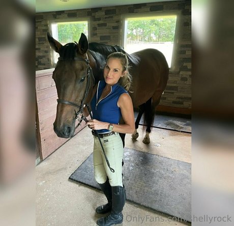 petite blonde onlyfans erotic photos