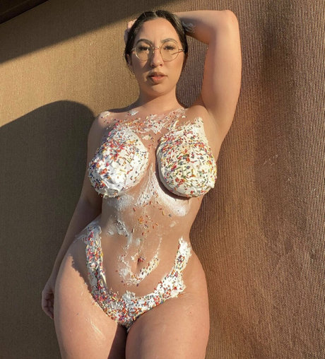 bellabottoms69 model nice archive