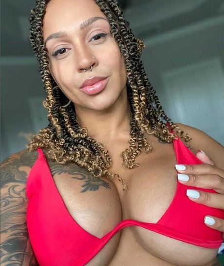 kristinmaried model sexy img