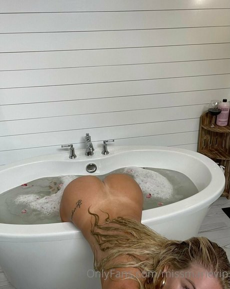 colleenmmcginniss hot pornstar archive