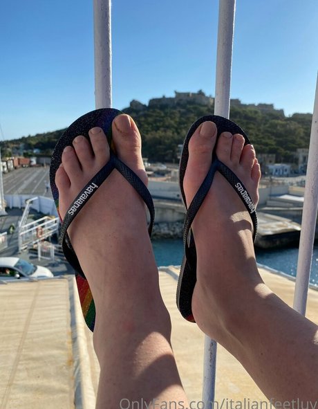 italianfeetluv star free galleries