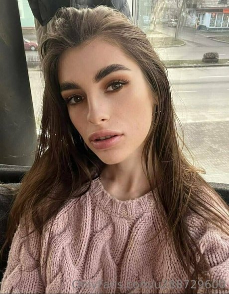 annie minor Quick model image