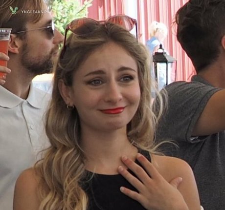 Tarah Kayne top star img