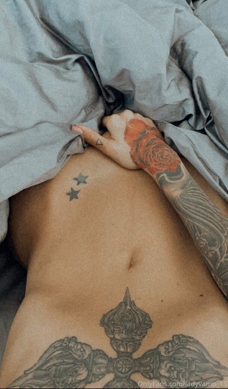 Lady Vamp best actress image