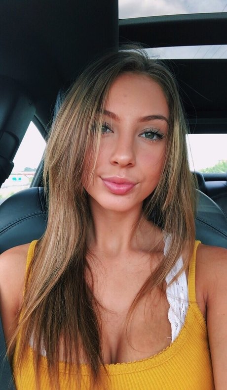 Kaelyn Myers pornstar art pic