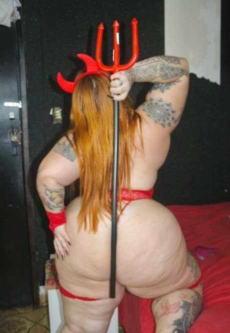 belameu erotic actress pic