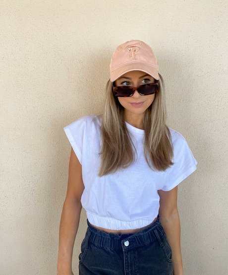 Hailey Lower exclusive model photo