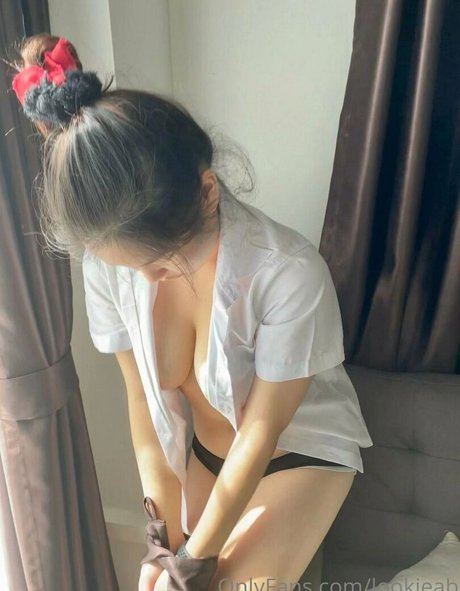 Lookjeab adult model gallery