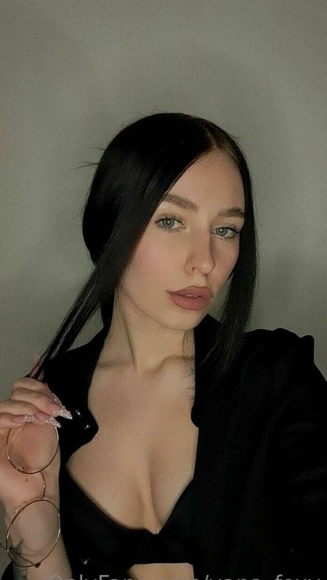 yanafoxy free nudes pornstar picture