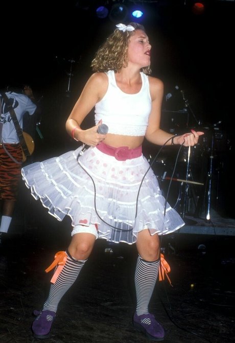 Gwen Stefani star nude galleries