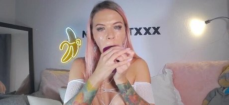 Nicolettxxx pornstar art pictures