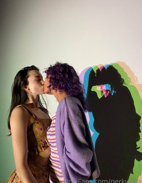 perkyytits perfect actress image