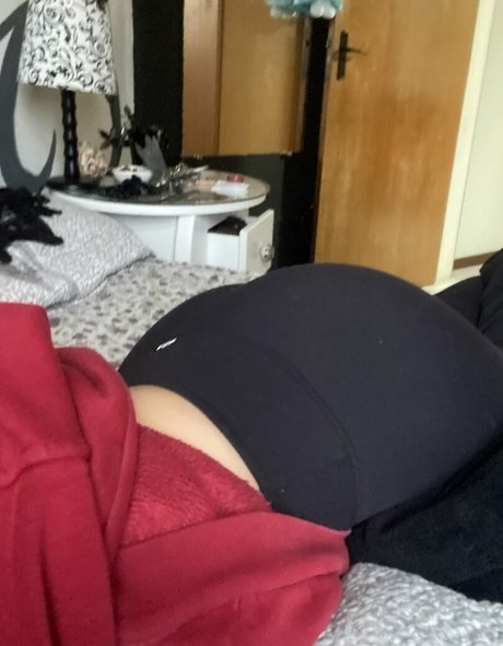 Agnees Monteiro art actress photo